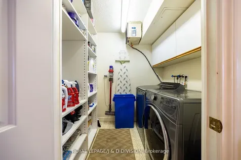 65 Spring Garden Avenue Toronto ON M2N 6H9