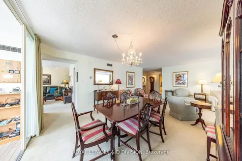 65 Spring Garden Avenue Toronto ON M2N 6H9