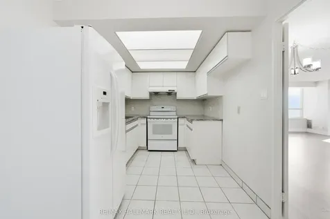 215 Wynford Drive Toronto ON M3C 3P5