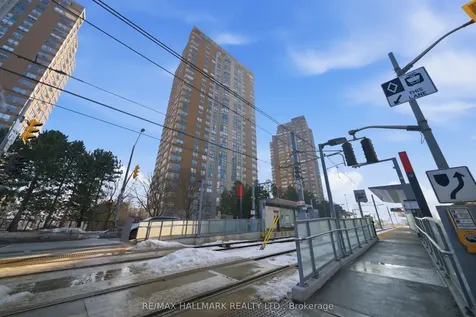 215 Wynford Drive Toronto ON M3C 3P5