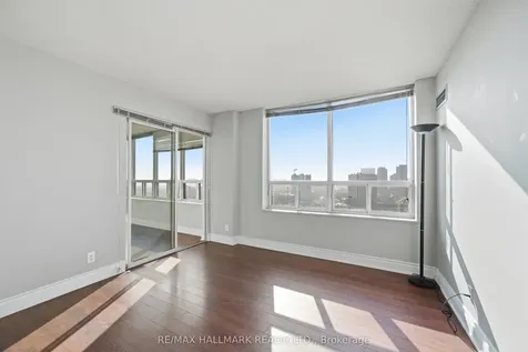 215 Wynford Drive Toronto ON M3C 3P5