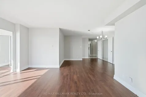 215 Wynford Drive Toronto ON M3C 3P5