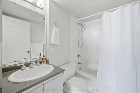 215 Wynford Drive Toronto ON M3C 3P5