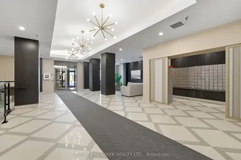 215 Wynford Drive Toronto ON M3C 3P5