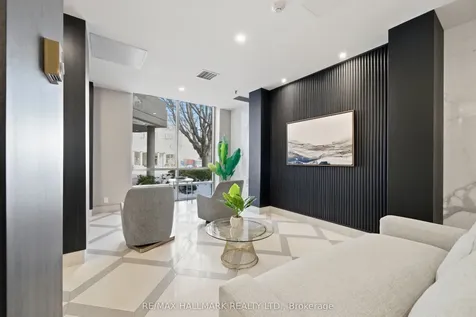 215 Wynford Drive Toronto ON M3C 3P5