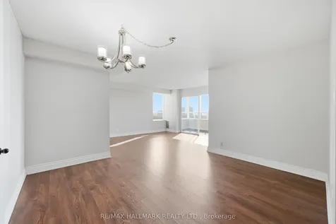 215 Wynford Drive Toronto ON M3C 3P5