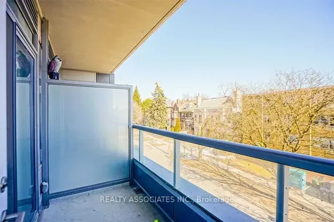 6 Parkwood Avenue Toronto ON M4V 1V1