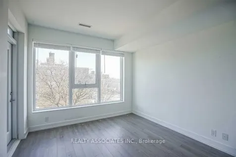 6 Parkwood Avenue Toronto ON M4V 1V1