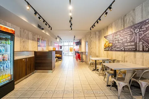 4918 Yonge Street Toronto ON M2N 5N5