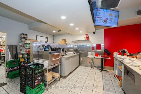 4918 Yonge Street Toronto ON M2N 5N5