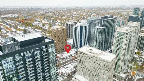 4918 Yonge Street Toronto ON M2N 5N5