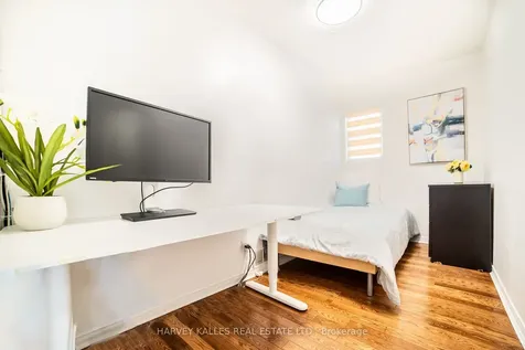 139 Kingsdale Avenue Toronto ON M2N 3W8