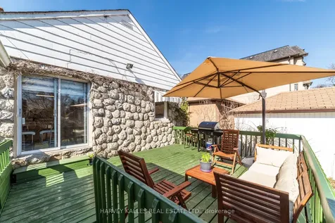 139 Kingsdale Avenue Toronto ON M2N 3W8
