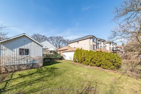 139 Kingsdale Avenue Toronto ON M2N 3W8