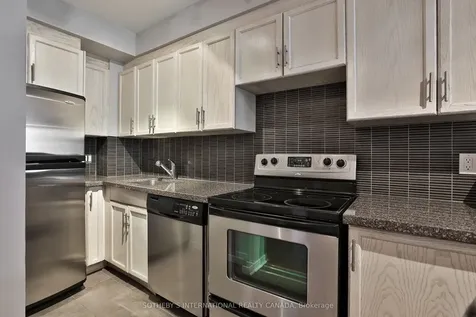 284 Bloor Street W Toronto ON M5S 3B8