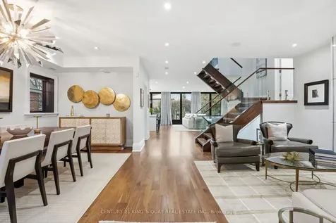 33 Nesbitt Drive Toronto ON M4W 2G2