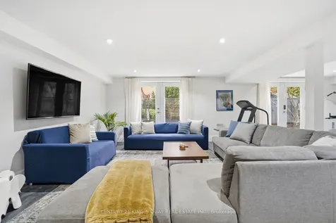 33 Nesbitt Drive Toronto ON M4W 2G2
