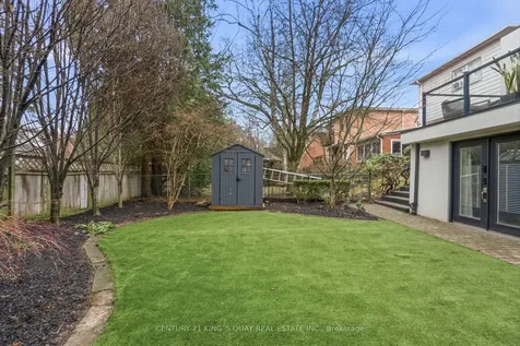 33 Nesbitt Drive Toronto ON M4W 2G2