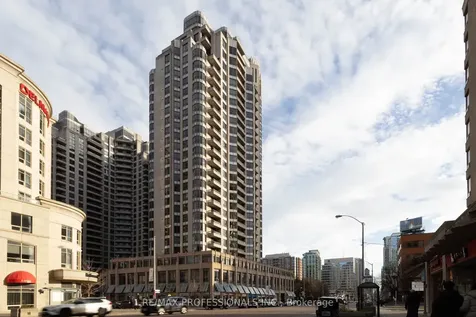 5 Northtown Way Toronto ON M2N 7A1