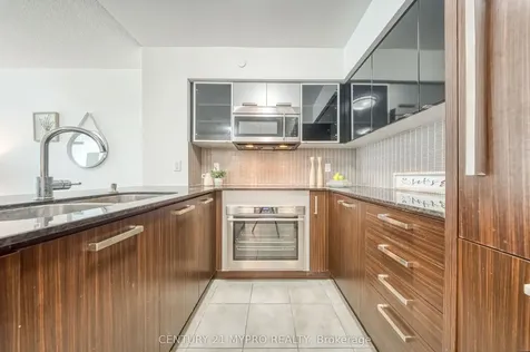 5168 Yonge Street Toronto ON M2N 0G1