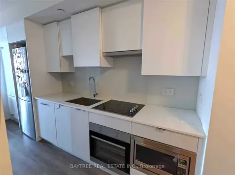 99 Broadway Avenue Toronto ON M4P 0E3