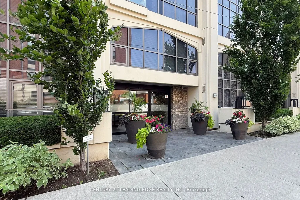 3 Mcalpine Street Toronto ON M5R 3T5