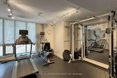 3 Mcalpine Street Toronto ON M5R 3T5