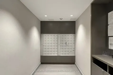 3 Mcalpine Street Toronto ON M5R 3T5