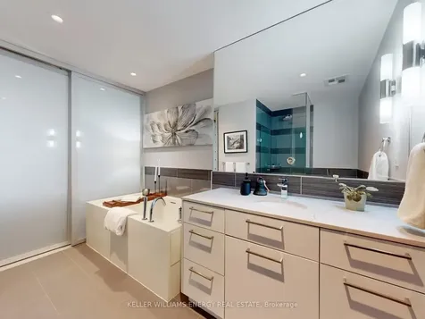 390 Cherry Street Toronto ON M5A 0E2