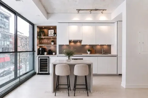 629 King Street W Toronto ON M5V 0G9