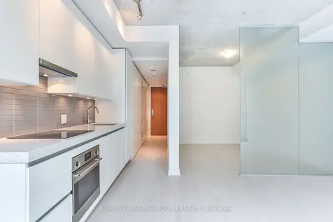 629 King Street W Toronto ON M5V 0G9