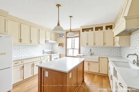 101 Dovercourt Road Toronto ON M6J 3C2