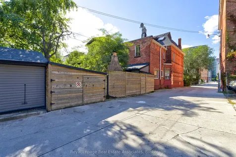 101 Dovercourt Road Toronto ON M6J 3C2