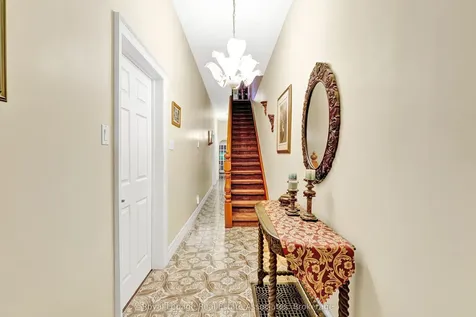 101 Dovercourt Road Toronto ON M6J 3C2