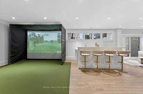 86 Princess Avenue Toronto ON M2N 3R6