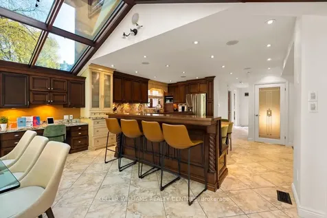 50 Skyview Crescent Toronto ON M2J 1B8