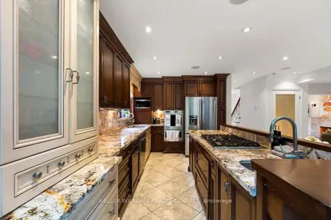 50 Skyview Crescent Toronto ON M2J 1B8