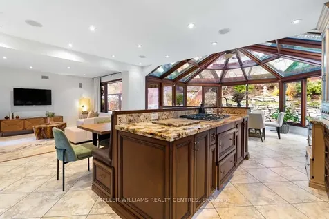 50 Skyview Crescent Toronto ON M2J 1B8