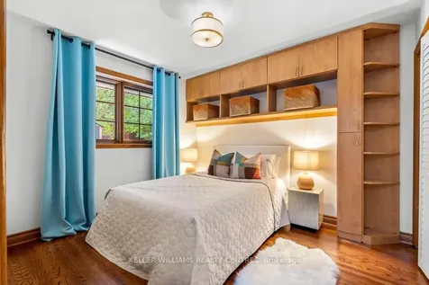 50 Skyview Crescent Toronto ON M2J 1B8