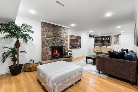 50 Skyview Crescent Toronto ON M2J 1B8