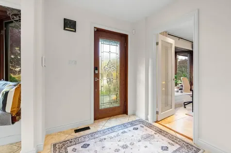 50 Skyview Crescent Toronto ON M2J 1B8