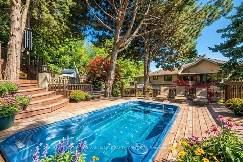 50 Skyview Crescent Toronto ON M2J 1B8