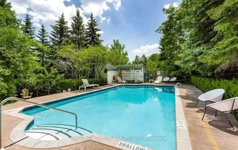 35 Finch Avenue E Toronto ON M2N 6Z8