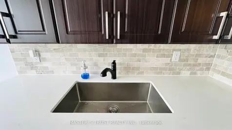 35 Finch Avenue E Toronto ON M2N 6Z8
