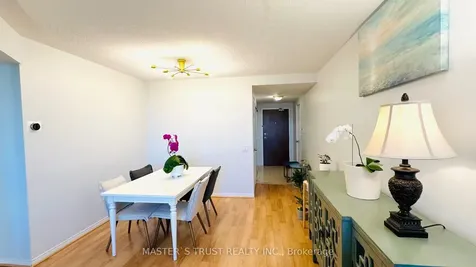 35 Finch Avenue E Toronto ON M2N 6Z8