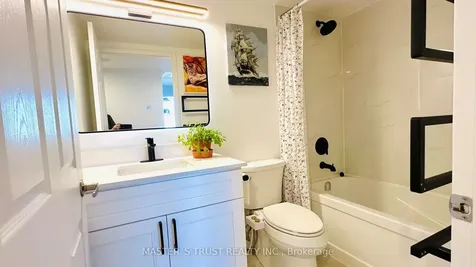 35 Finch Avenue E Toronto ON M2N 6Z8