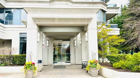 35 Finch Avenue E Toronto ON M2N 6Z8
