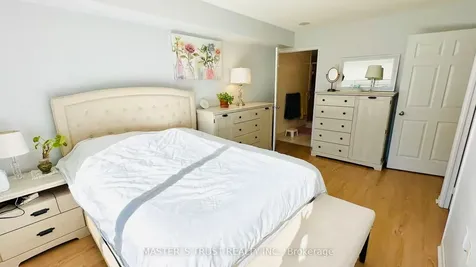 35 Finch Avenue E Toronto ON M2N 6Z8