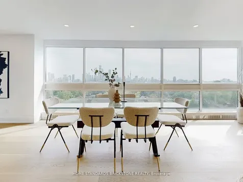 61 St Clair Avenue W Toronto ON M4V 2Y8