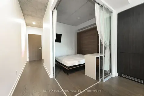 109 Ossington Avenue Toronto ON M6J 2Z2
